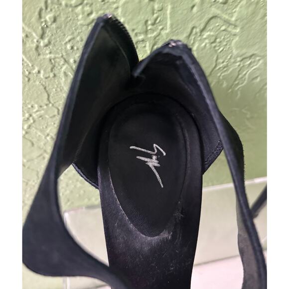 Giuseppe Zanotti Pyramid Black Suede Strap Platform Heels Size 38.5 - Picture 10 of 10